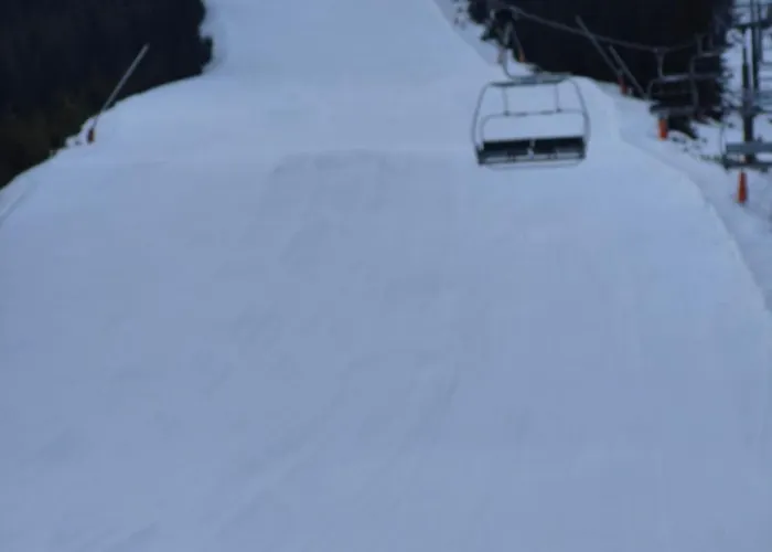 Lucky-rea * Deménvölgy