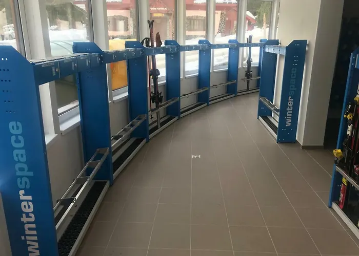 Lucky-rea * Deménvölgy